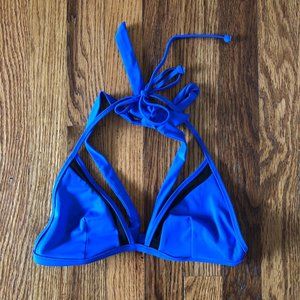 PINK Victoria's Secret string bikini top. Size s.